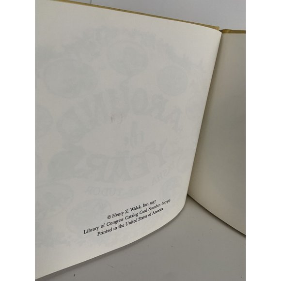 Tasha Tudor AROUND THE YEAR / First Edition 1957 Hardback Dust Jacket - Picture 8 of 8